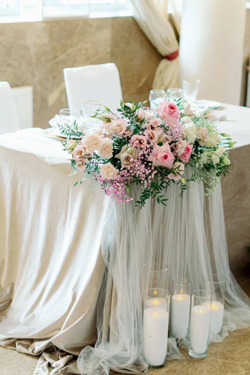 Wedding floral design by IONE