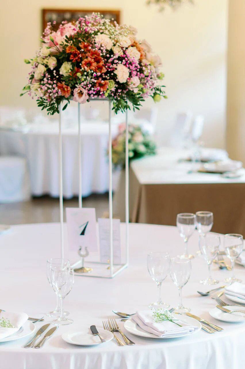 Wedding floral design by IONE